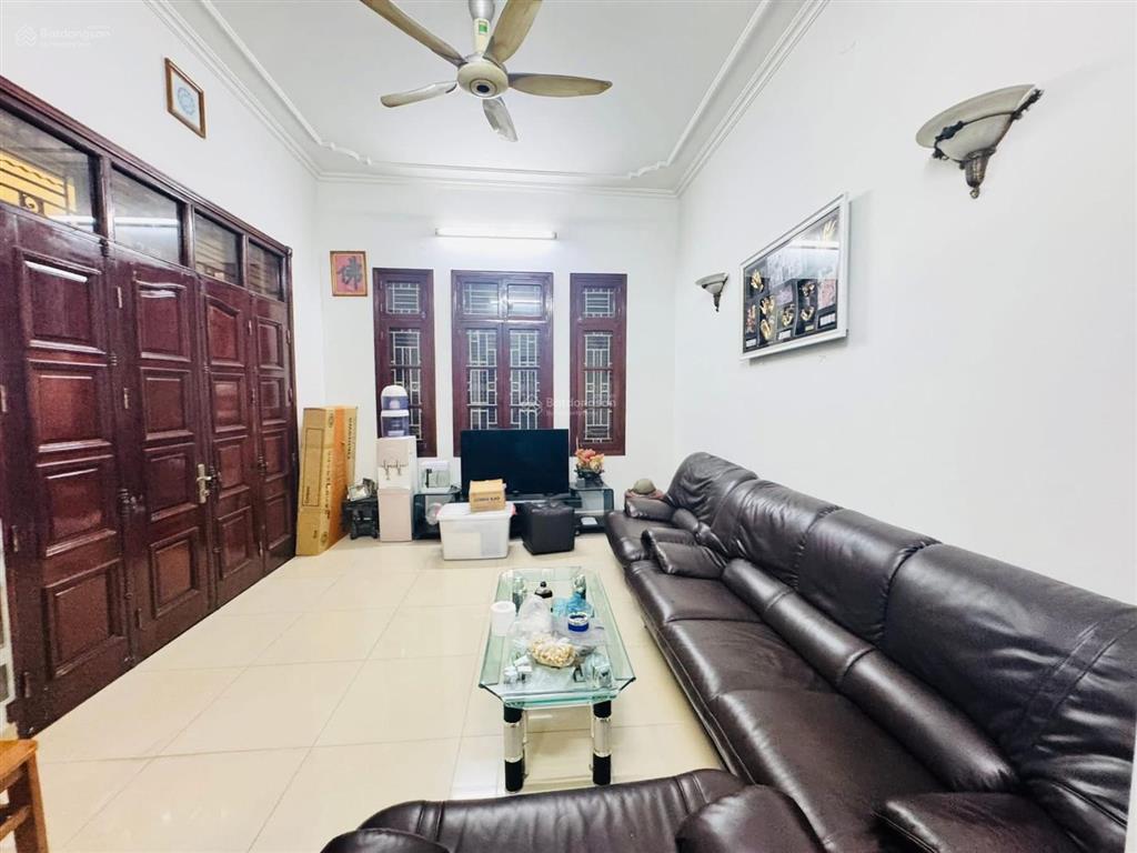 Bán nhà riêng tại kim ngưu, hai bà trưng ngõ nông thông gần phố dt 76m4tmt 7m giá 23 tỷ