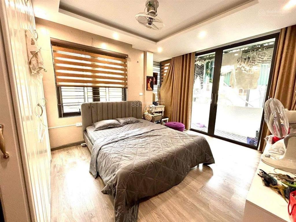 Bán nhà phố đào duy từ, hoàn kiếm ngõ rộng dt 30m2, 5t, mt 4,7m giá 16,5 tỷ nhà đẹp ở ngay