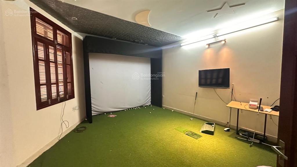 Bán nhà triệu việt vương  hai bà trưng lô góc ô tô vào nhà dt 68m, 5t, mt 8m giá 46 tỷ 15m ra phố