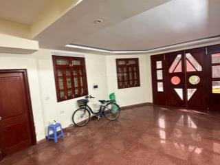 Bán nhà triệu việt vương  hai bà trưng lô góc ô tô vào nhà dt 68m, 5t, mt 8m giá 46 tỷ 15m ra phố
