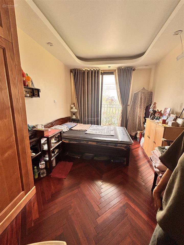 Bán nhà mặt phố trường chinh gần ngã tư sở dt42m7t thang máy, mặt tiền 6m giá 30 tỷ 2 mặt thoáng.