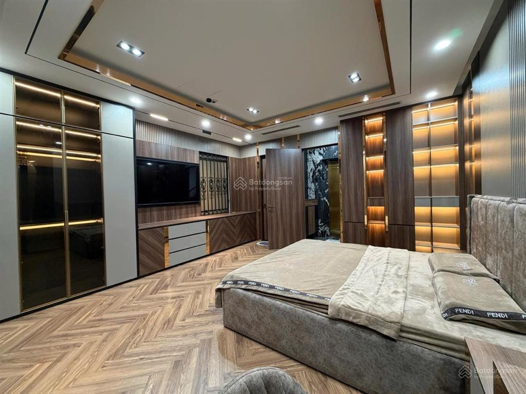 Bán nhà khu vực lò đúc, hai bà trưng biệt thự vip dt 48m, 8 tầng, mt 5.2m thang máy giá 25 tỷ