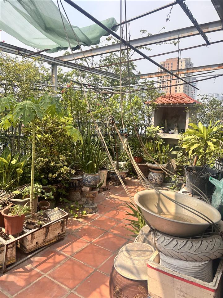 Bán nhà mặt phố trường chinh gần ngã tư sở dt42m7t thang máy, mặt tiền 6m giá 28 tỷ 2 mặt thoáng.