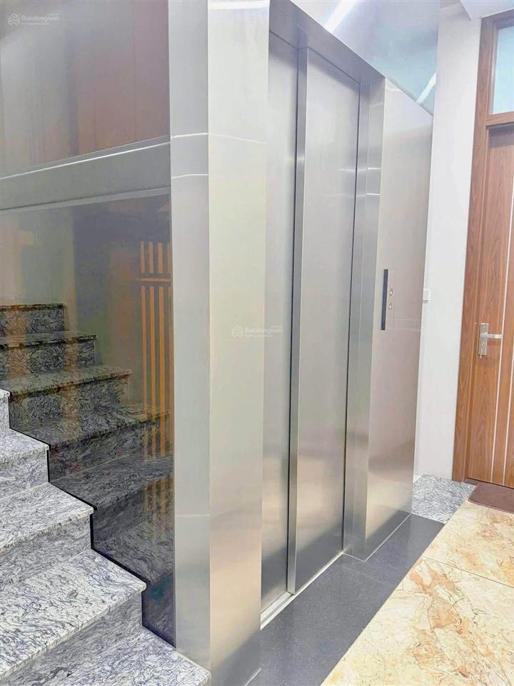 Bán nhà phân lô khu đtm định cônghoàng mai lô góc 3 thoáng 5 tầng thang máy dt 83mmt 5m38,9 tỷ