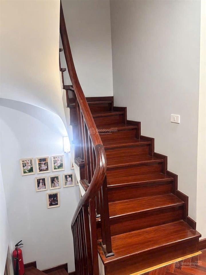 Bán nhà mặt phố trường chinh, đống đa 42m2 7 tầng thang máy, mặt tiền 6m vị trí đẹp kđ đỉnh 28 tỷ