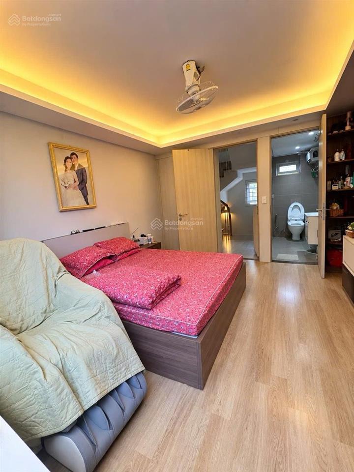 Bán nhà phố vip hàng bài, cửa nam, hoàn kiếm ngõ nông gần phố nhà đẹp dt 23m2 5t gần phố giá 15tỷ