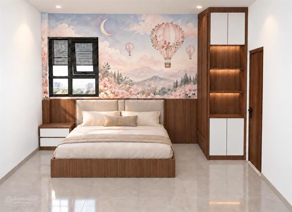 Bán nhà lê đại hành, hai bà trưng 5 tầng mới tinh thang máy dt 26m2 mt 4m gần ô tô giá 11.8 tỷ gpxd