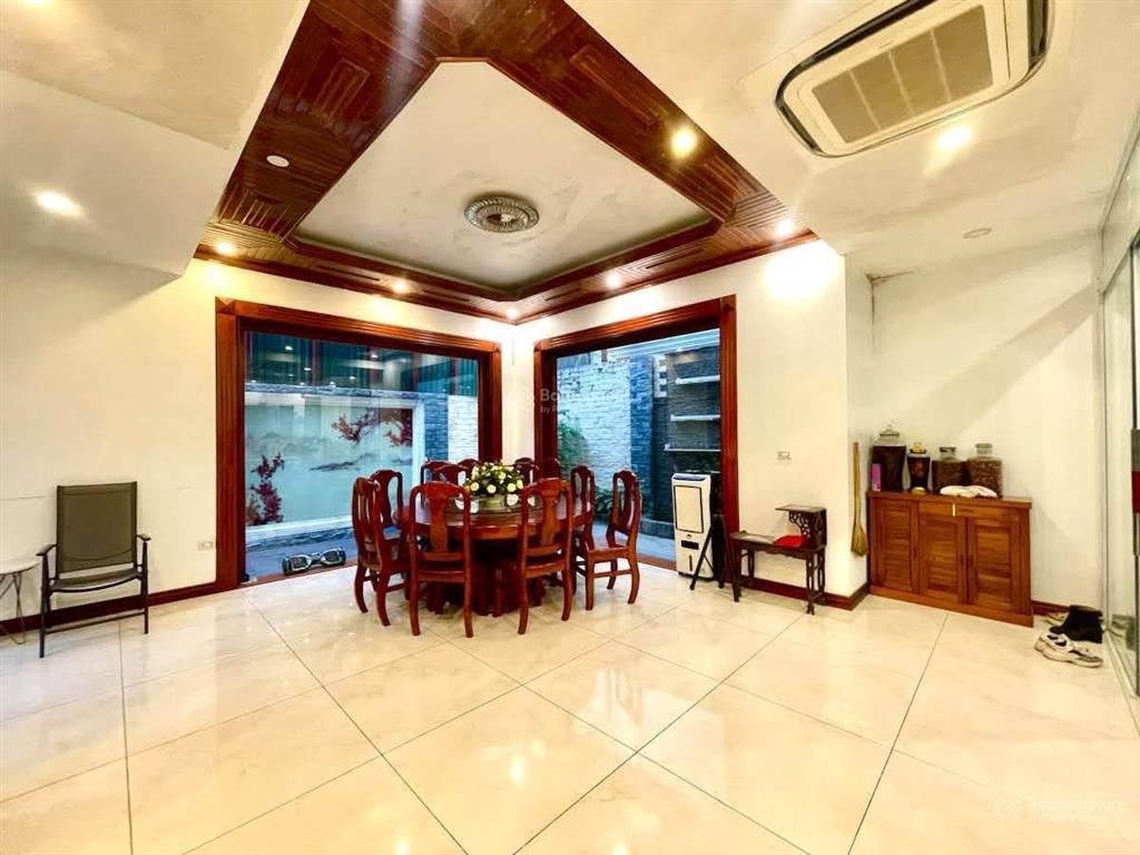 Bán biệt thự bán đảo linh đàm, hoàng liệt khu vip cho nhà siêu giàu dt 255m, mt 12m giá 80 tỷ