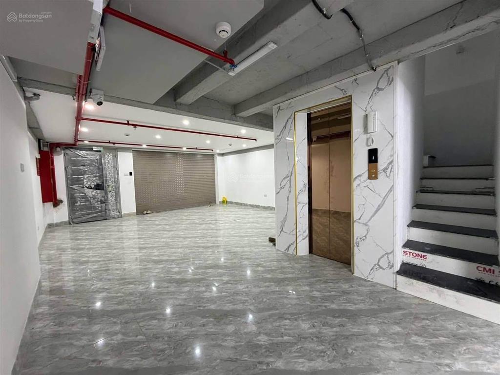 Bán toà chdv kim ngưu, vĩnh tuy gpxd đẩy đủ dt 120m2 7t, mt 6.3m dòng tiền 120tr giá 33.5tỷ