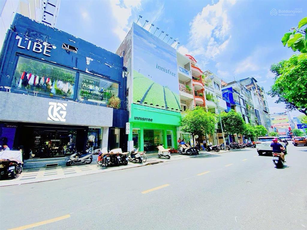 Bán nhà siêu vị trí mặt tiền nguyễn trãi ngang 8x27m ngã sáu phù đổng giá nhỉnh 70 tỷ