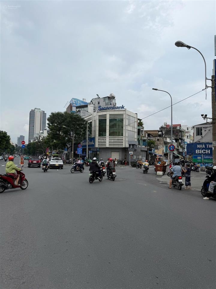 Bán nhà góc 2 mặt tiền trần hưng đạo  diện tích 8x20m  kết cấu 5 tầng  hđt 210tr  giá 54tỷ