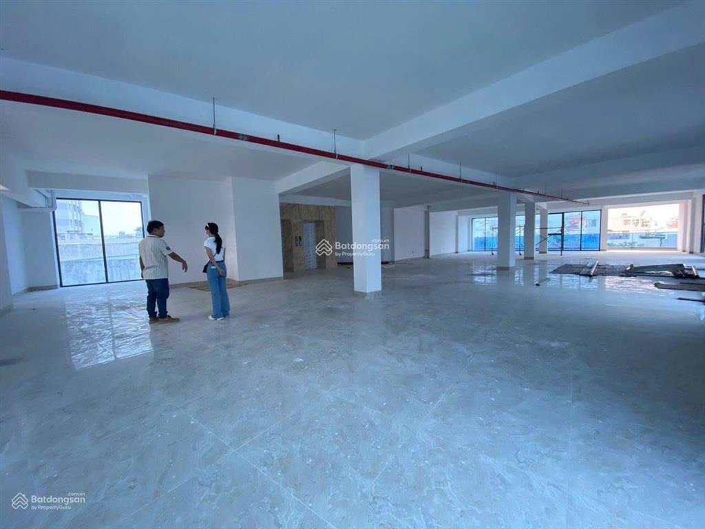 Giá tốt  siêu phẩm đường âu cơ, tân bình, diện tích 22x25m, hầm, 5l, hđt 300tr/th 69 tỷ