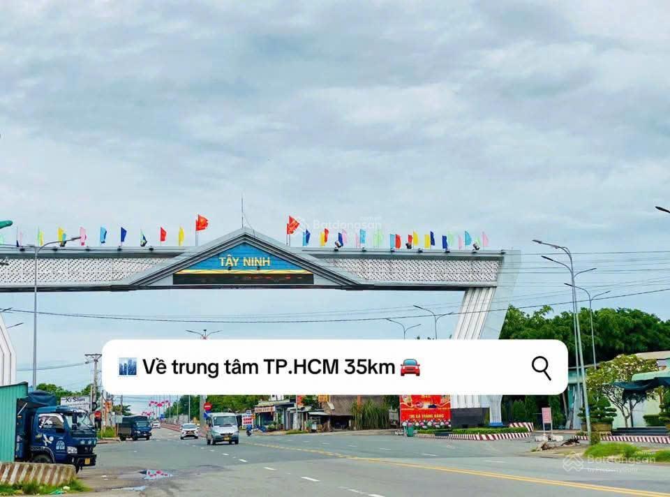 Bán dãy trọ cạnh kcx linh trung 3 trảng bàng, dt (15x20m)300m2, sổ hồng riêng, giá 1tỷ1, 0855 818 ***