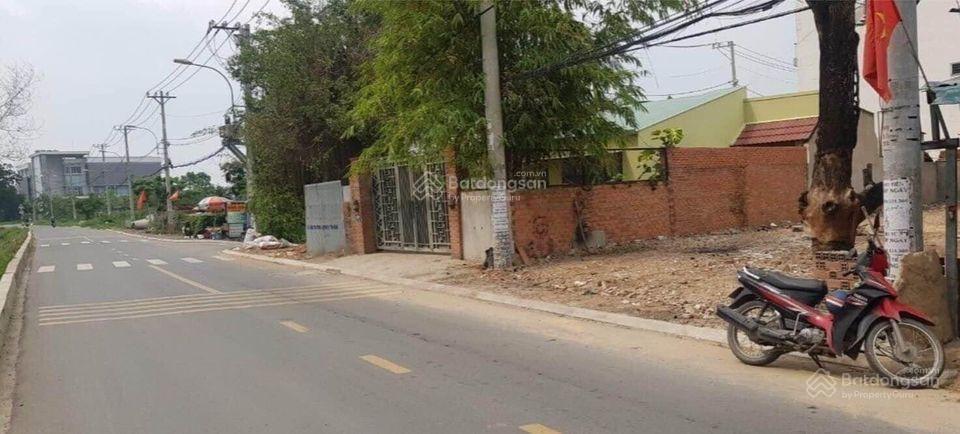 Mặt tiền 5,5m đường 1 xẹt ngắn hồ văn tắng củ chi giá tốt đầu tư 1,1 tỷ shr dt 140m2 gần vinhome hm