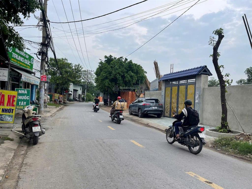 Đất mặt tiền kinh doanh tỉnh lộ 2 xã tân thông hội củ chi, dt 301m2 có thổ cư, shr, giá 1 tỷ 2.