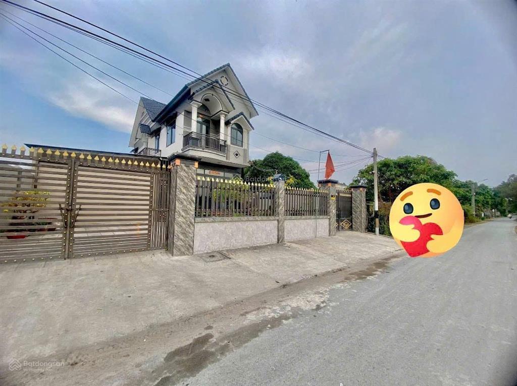 Bán nhà+đất đường lê minh nhựt xã tân thông hội củ chi 150m2 xây kiên cố shr 930tr cạnh vin hóc môn