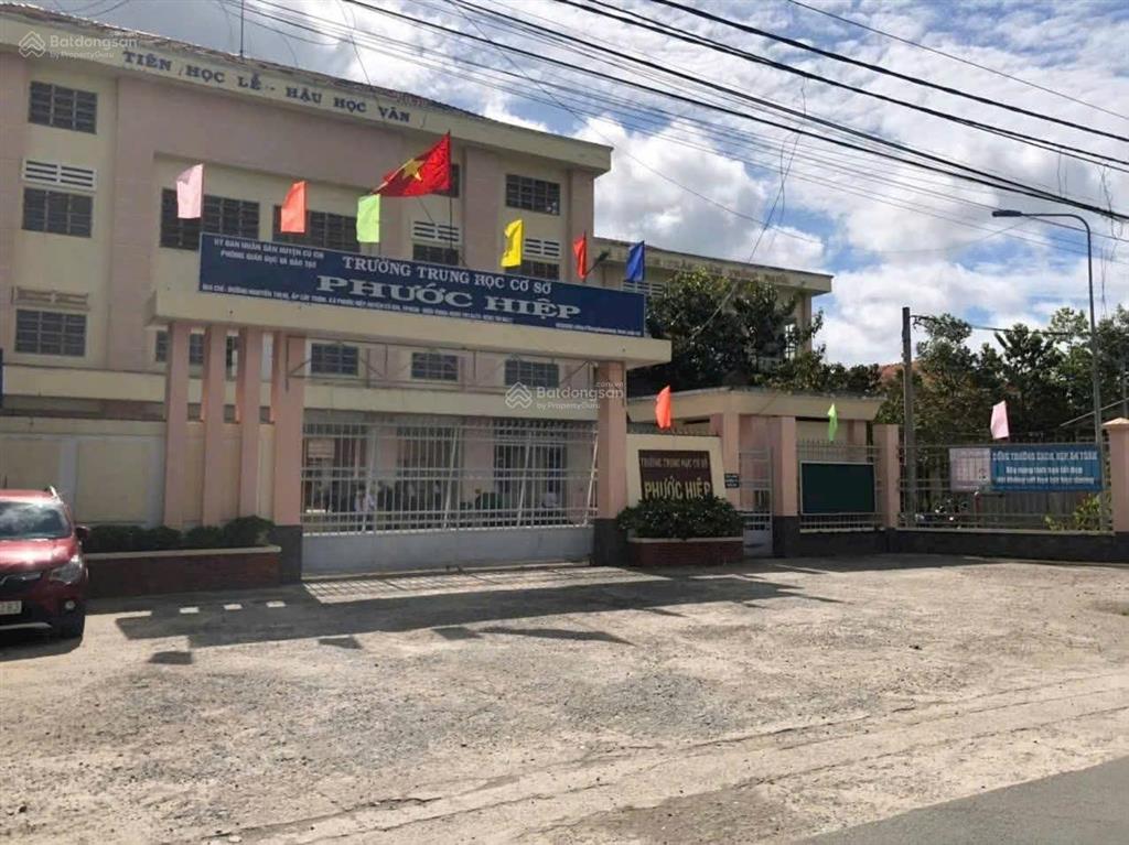Bán đất vườn có thổ 12x51= 617m2 có 140m2 thổ đường nguyễn thị rành xã phước hiệp shr giá 2tr4/m2