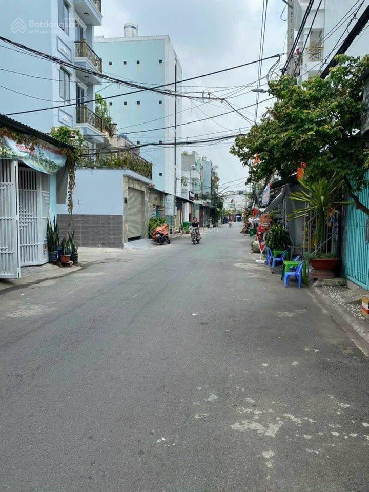 Bán nhà nát cho anh chị đầu tư. (4x10m)40m2 shr giá tốt 1 tỷ 1, đường lê lợi, hm gần thpt hồ thị bi
