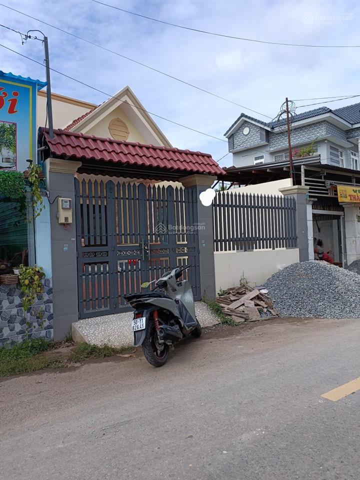 Chính chủ! bán nhà + đất rộng 206m2 (5,5x42) sổ riêng, nhà kiên cố gần chợ nguyễn văn khạ