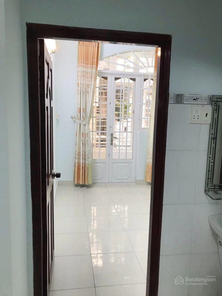 Chính chủ! bán nhà + đất rộng 206m2 (5,5x42) sổ riêng, nhà kiên cố gần chợ nguyễn văn khạ