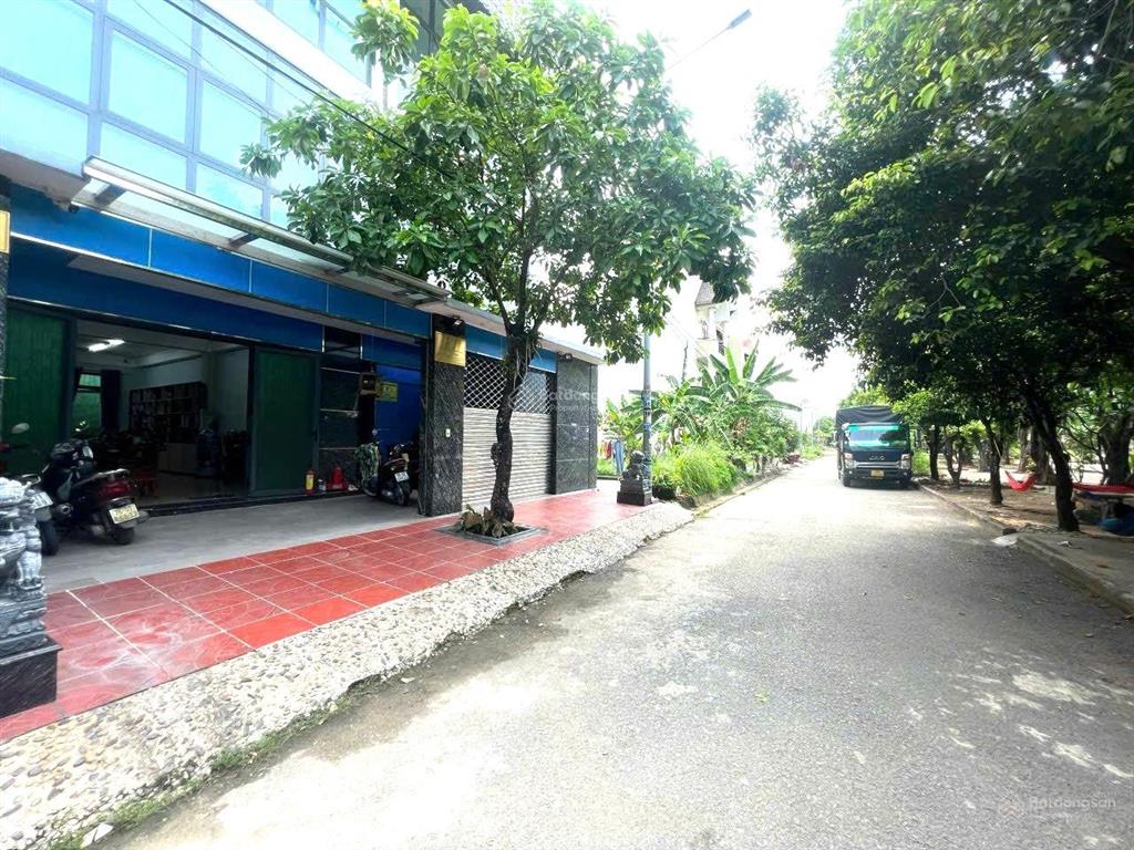 Bán đất tân hiệp hóc môn hẻm oto 5x21 tổng 109m2 sổ riêng giá 1 tỷ 3 cách song hàng 500m