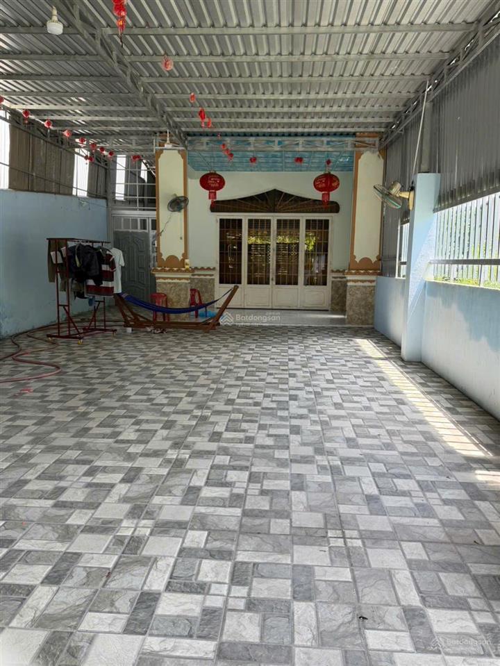 Bán nhà riêng cạnh chợ tân thới nhì hóc môn 5x33=167m2 sổ riêng đang cho thuê 7tr/ tháng