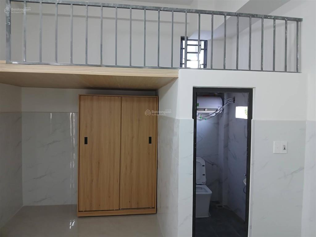 Bán gấp trọ đường giáp hải kcn tây bắc củ chi 12p280m2 sổ riêng giá 900tr thu nhập 15tr/ tháng
