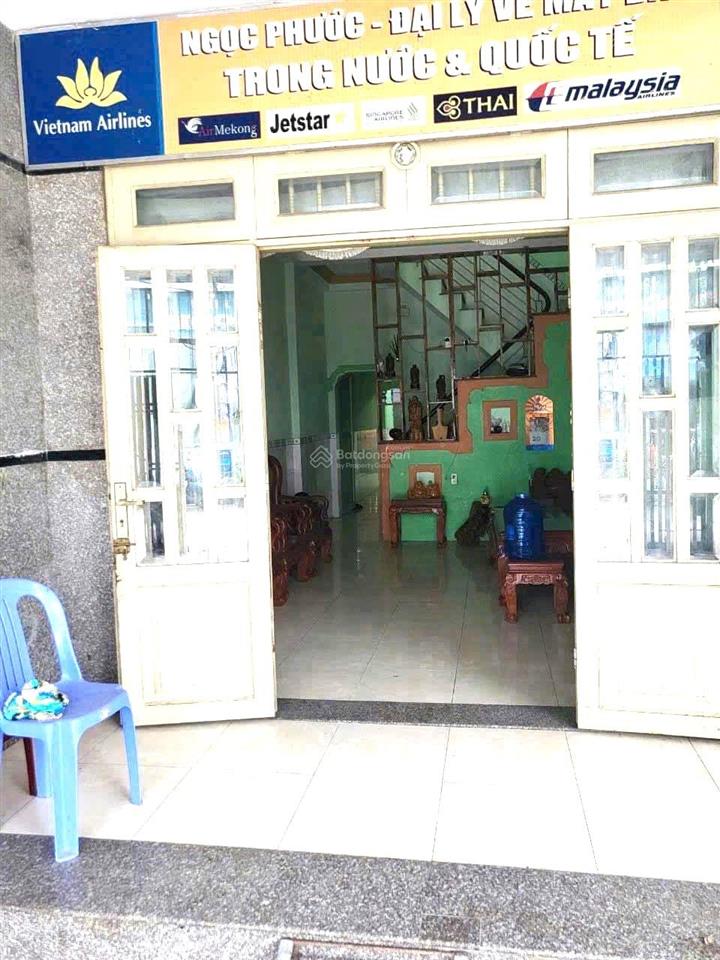 Nhà đẹp 1 trệt 1 lầu đường lê thị hà tân xuân 4x10=40m2 1 tỷ 350 shr xây kiên cố, hoàn công đủ!