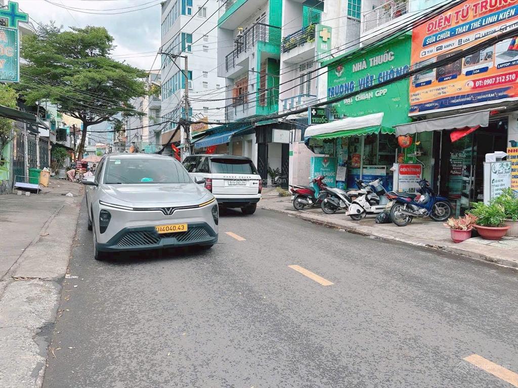 Nhà đẹp 1 trệt 1 lầu đường lê thị hà tân xuân 4x10=40m2 1 tỷ 350 shr xây kiên cố, hoàn công đủ!