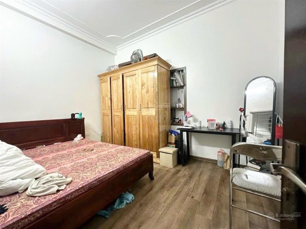 Bán nhà yên hoà nguyễn khang,mặt ngõ thẳng tắp,30m ra phố,dân xây chắc ,ở ngay, 55m2 giá 15,28 tỷ