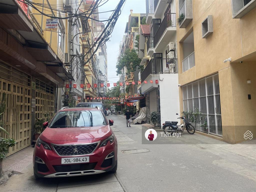 Bán nhà phố võng thị tây hồ, phân lô ,gara ô tô, kdoanh, 50m2, nhà 6t tm, dân xây kcbt giá 21,8 tỷ.