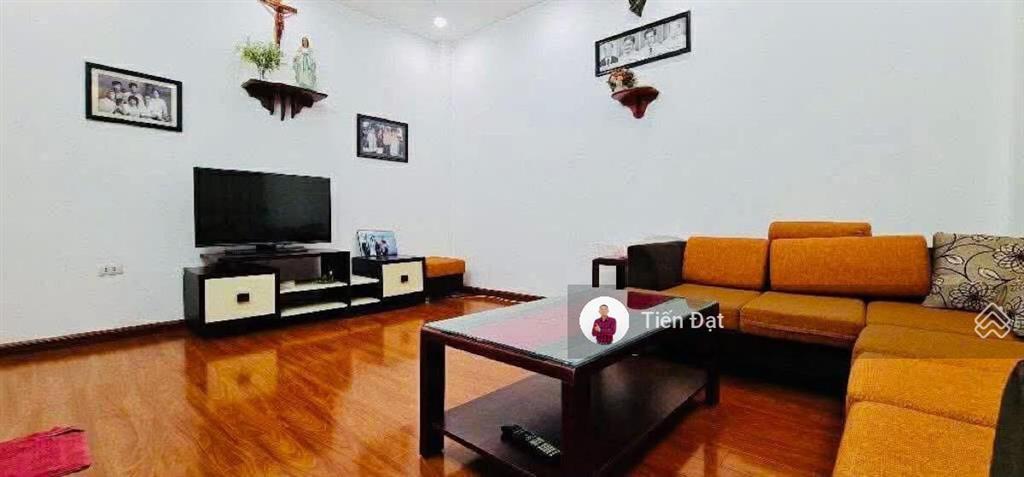 Bán nhà đào tấn lotte  lõi ba đình  nhà 5 tầng  mặt tiền rộng mới đẹp ở ngay giá hợp lý nhất khu