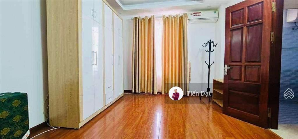 Bán nhà đào tấn lotte  lõi ba đình  nhà 5 tầng  mặt tiền rộng mới đẹp ở ngay giá hợp lý nhất khu