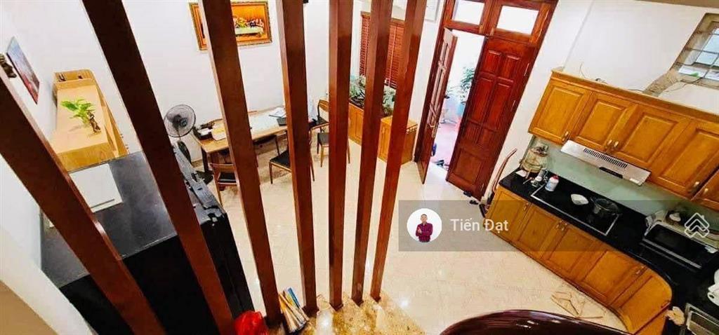 Bán nhà đào tấn lotte  lõi ba đình  nhà 5 tầng  mặt tiền rộng mới đẹp ở ngay giá hợp lý nhất khu