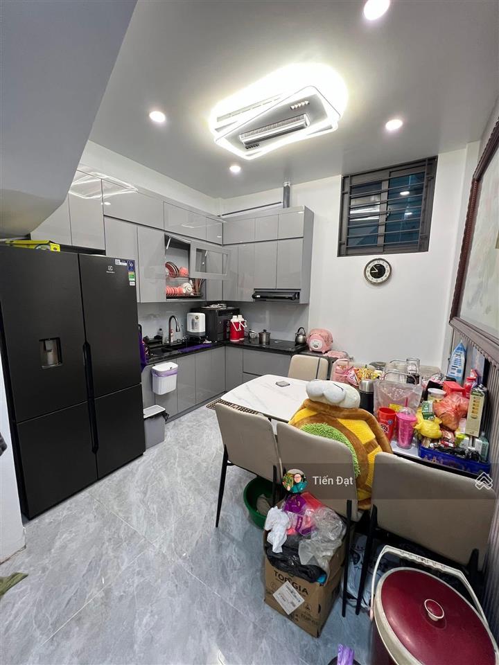 Bán nhà thái thịnh thịnh quang, 50m2 nhà 5 tầng full nội thất 2 mặt ngõ trước sau  trước nhà 3m
