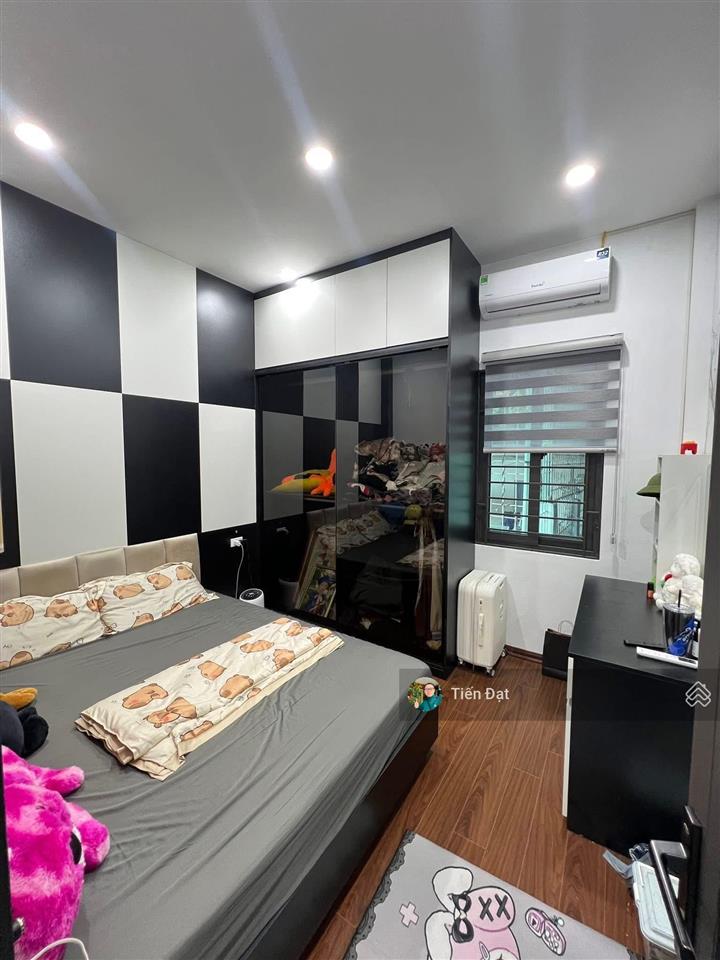 Bán nhà thái thịnh thịnh quang, 50m2 nhà 5 tầng full nội thất 2 mặt ngõ trước sau  trước nhà 3m