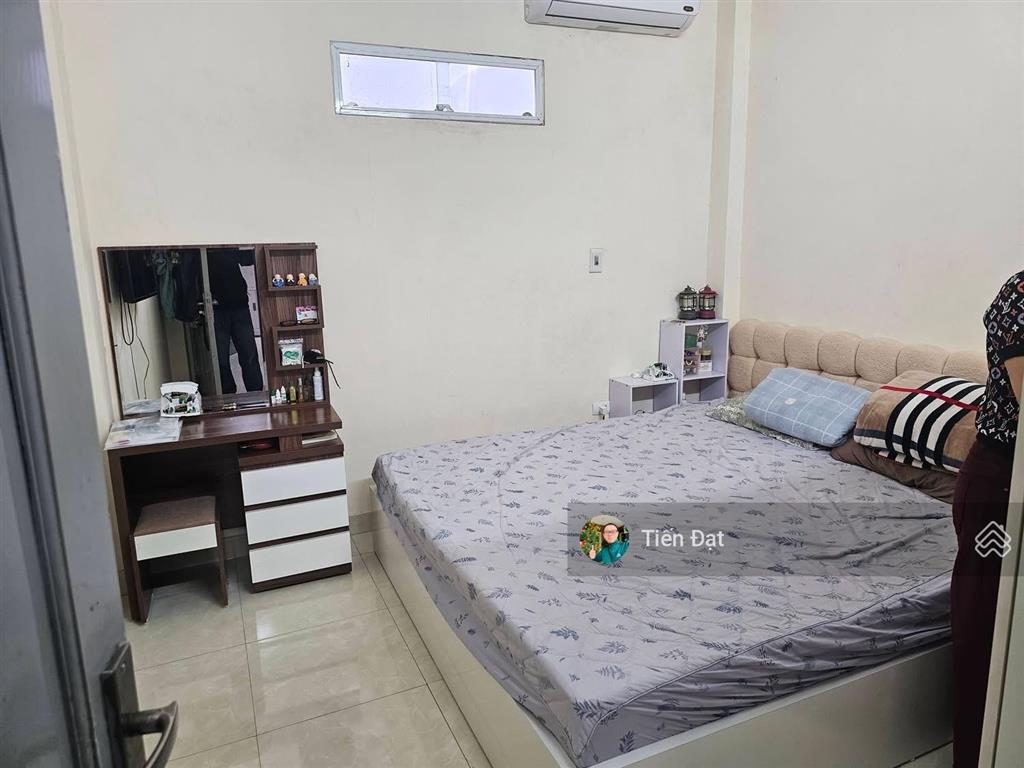 Bán nhà vĩnh phúc ba đình 5 tầng  ngõ rộng thông thoáng gần oto đủ công năng 34m2 giá 8,85 tỷ.