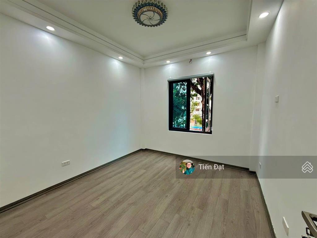Siêu phẩm phân lô 1194 đường láng  ô tô tránh thang máy 2 thoáng vĩnh viễn 37m2/43t2 5t 15,5 tỷ