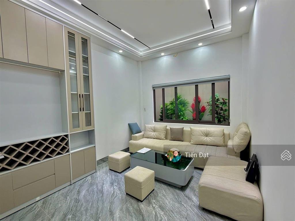 Siêu phẩm phân lô 1194 đường láng  ô tô tránh thang máy 2 thoáng vĩnh viễn 37m2/43t2 5t 15,5 tỷ