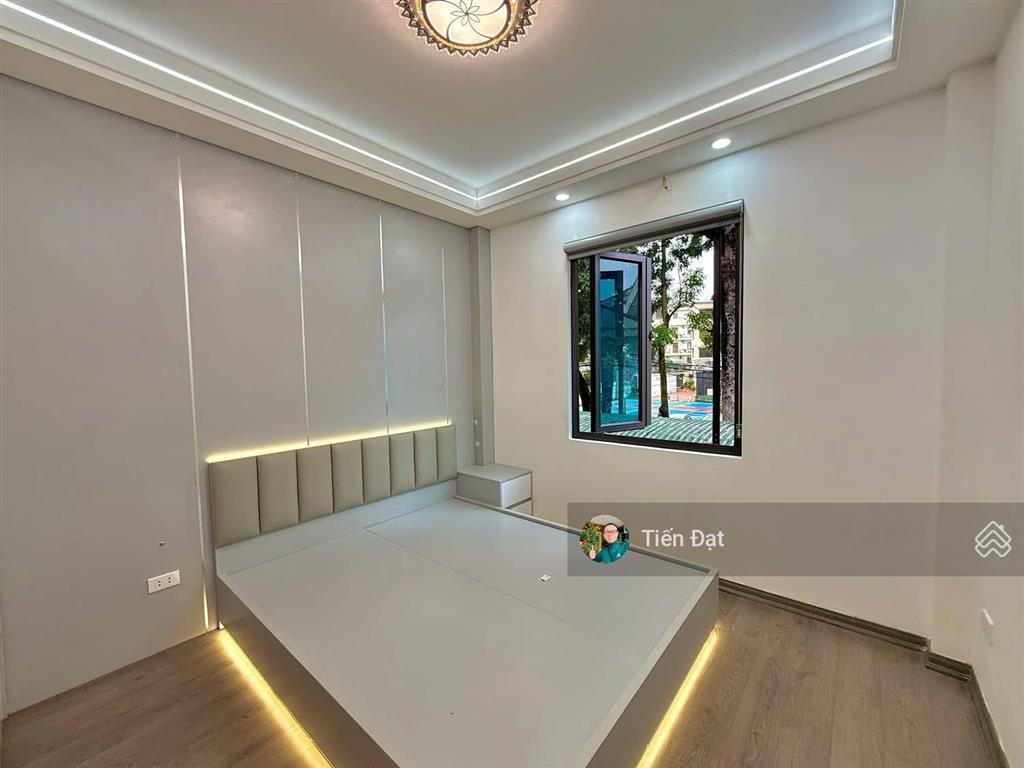 Siêu phẩm phân lô 1194 đường láng  ô tô tránh thang máy 2 thoáng vĩnh viễn 37m2/43t2 5t 15,5 tỷ