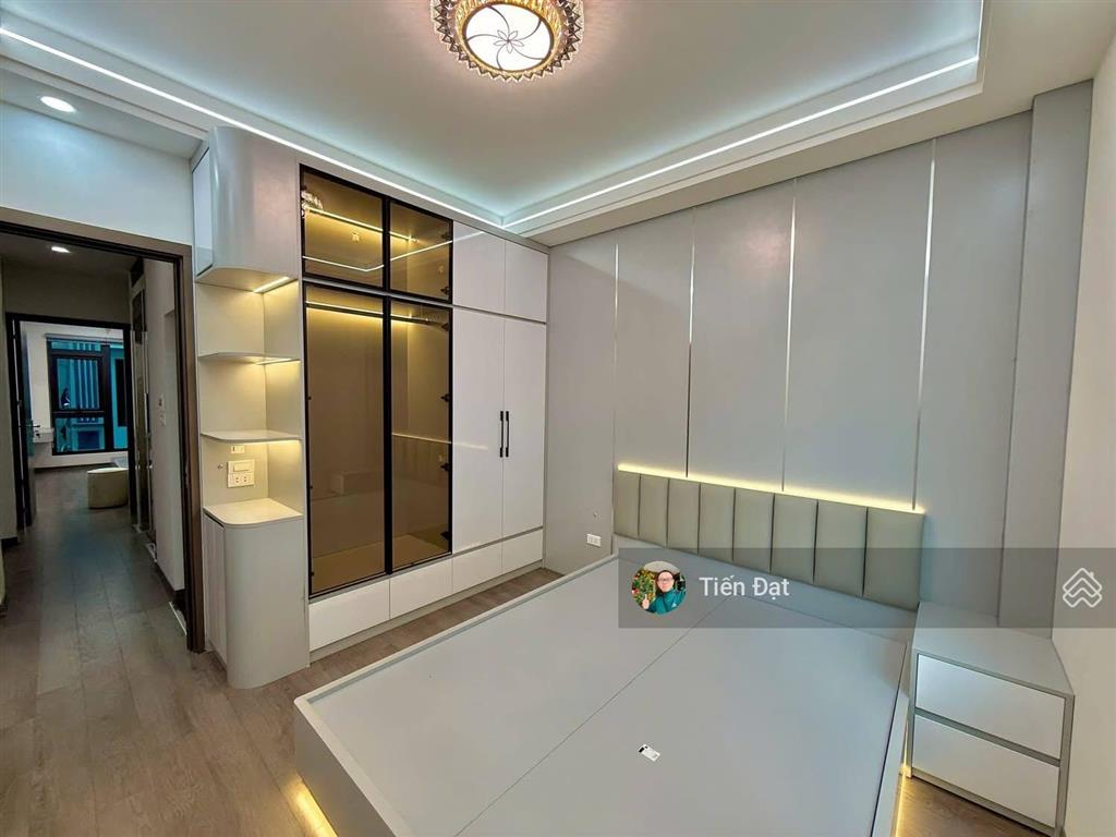 Siêu phẩm phân lô 1194 đường láng  ô tô tránh thang máy 2 thoáng vĩnh viễn 37m2/43t2 5t 15,5 tỷ