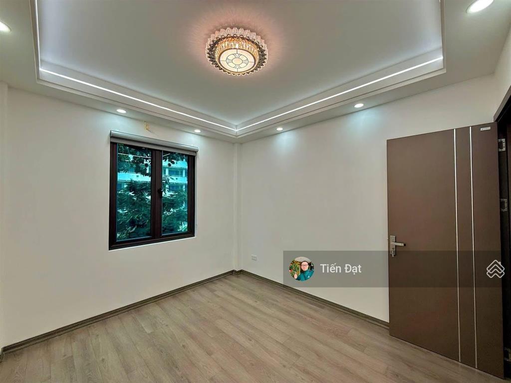 Siêu phẩm phân lô 1194 đường láng  ô tô tránh thang máy 2 thoáng vĩnh viễn 37m2/43t2 5t 15,5 tỷ