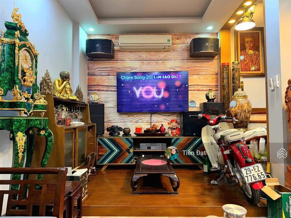 Bán nhà phạm ngọc thạch 41m2/ t2 45m2, nhà 5 tầnglô góc 2 thoáng  cách ô tô 25m, giá 12,9 tỷ