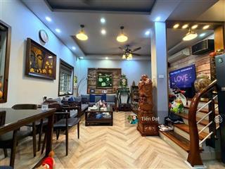 Bán nhà phạm ngọc thạch 41m2/ t2 45m2, nhà 5 tầnglô góc 2 thoáng  cách ô tô 25m, giá 12,9 tỷ