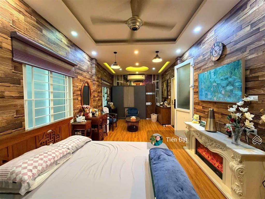 Bán nhà phạm ngọc thạch 41m2/ t2 45m2, nhà 5 tầnglô góc 2 thoáng  cách ô tô 25m, giá 12,9 tỷ