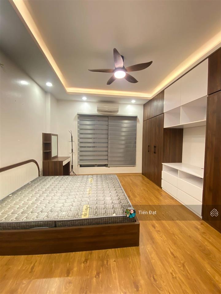 Bán nhà đội cấn  hộ khẩu ba đình  60m ra ô tô  tặng full nội thất 5 tầng 3 ngủ 30m2 giá 9,7 tỷ