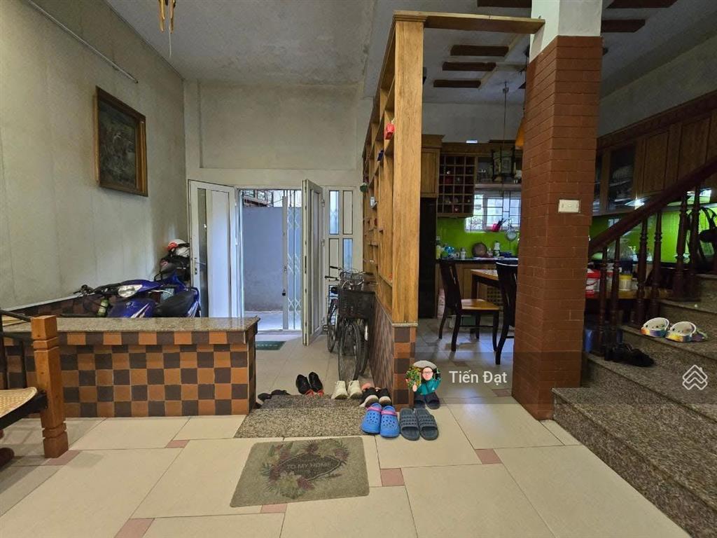 Bán nhà hoàng hoa thám ba đình  gần hồ  cách ô tô 30m  thông số đẹp 61m2  5 tầng  giá 15,8 tỷ