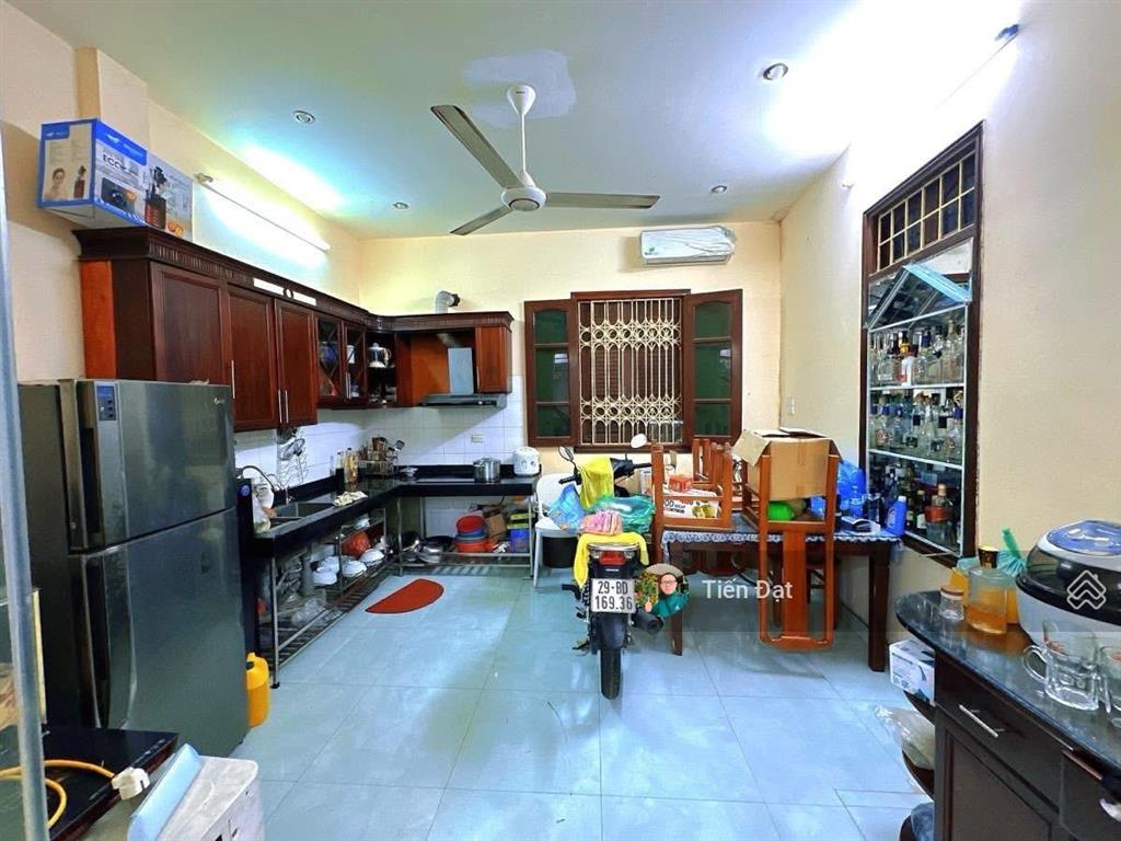 Bán nhà hào nam  vũ thạnh  đống đa  2 thoáng trước sau  ngõ sạch  dân xây giá 12,8 tỷ
