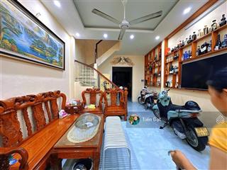 Bán nhà hào nam  vũ thạnh  đống đa  2 thoáng trước sau  ngõ sạch  dân xây giá 12,8 tỷ