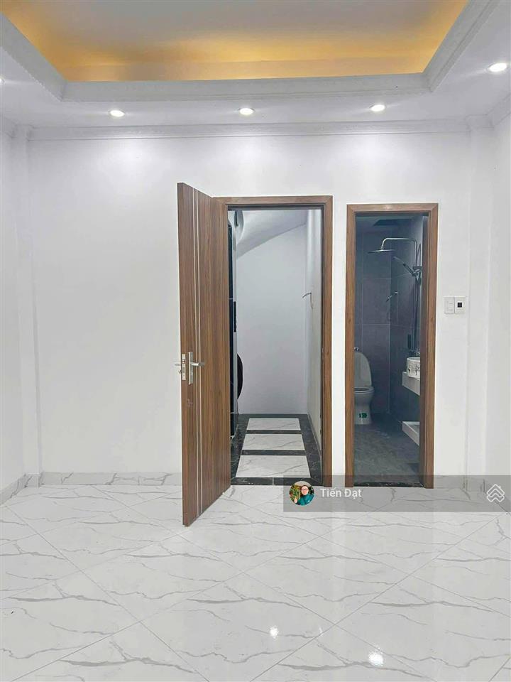 Bán nhà đường trung phụng 6 tầng thang máy ô tô 30m nhà 3 thoáng ngõ ba gác 35m2 giá 10,2 tỷ